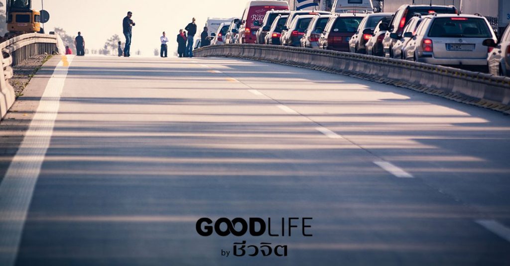 สาเหตุการเสียชีวิต, อุบัติเหตุคร่าชีวิตชายไทย, อุบัติเหตุทางรถยนต์บนท้องถนน, อุบัติเหตุ, ท้องถนน 