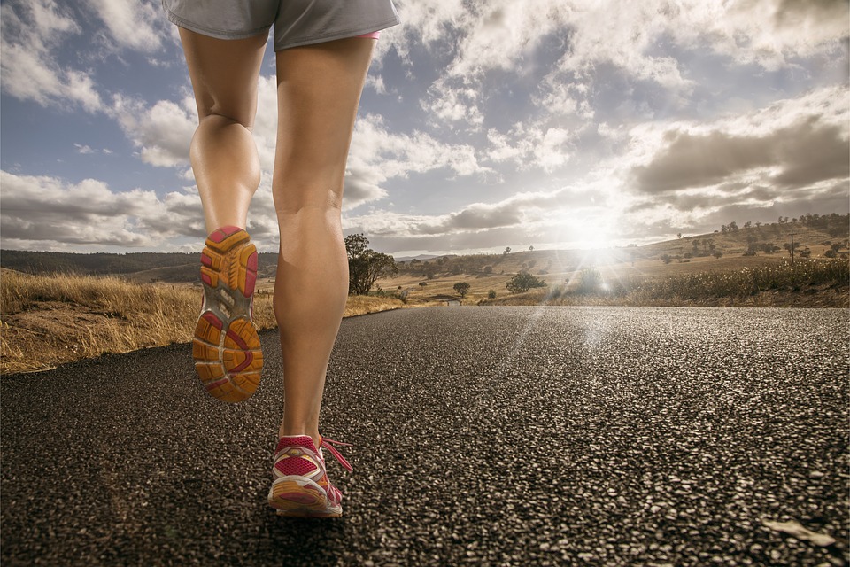 วิ่ง, ออกกำลังกาย, กิจกรรมการออกกำลังกาย, แพลงกิ้งลดน้ำหนัก, โปรแกรมวิ่ง, การวิ่ง